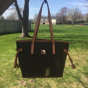 Dooney & Bourke Hunter Eva Bailey Bag